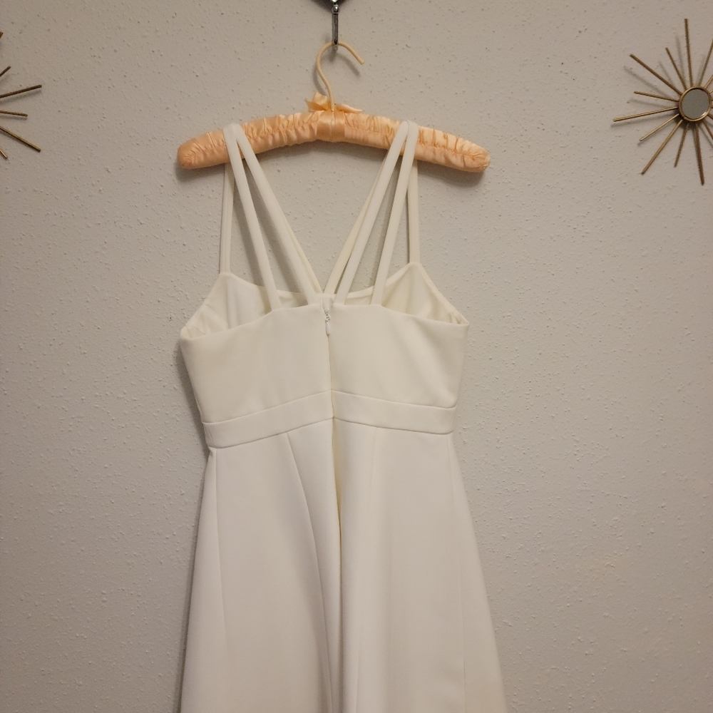 White BCBG dress - Picture 3 of 3